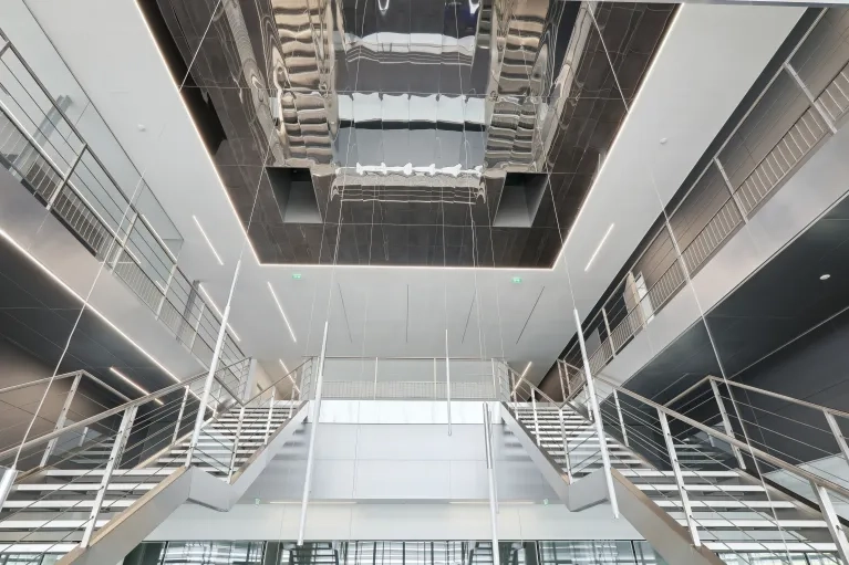 sophysa laboratory - 20 - PLAFOMETAL.jpg